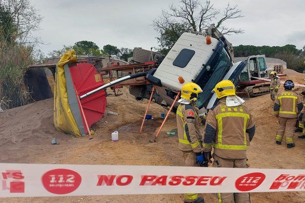 Camió accidentat