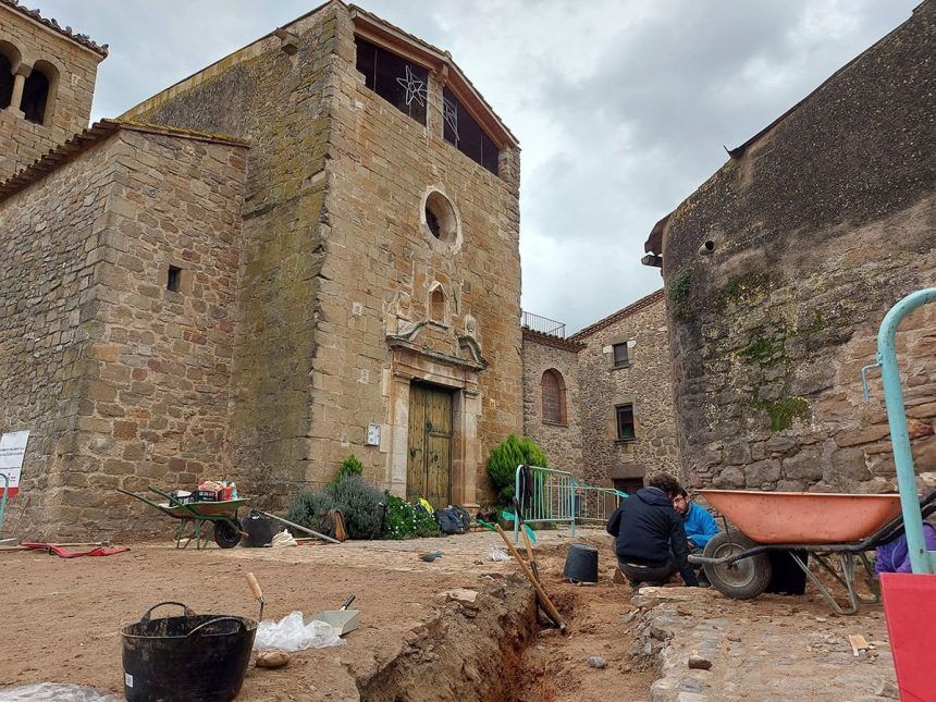 Excavacions església Casavells