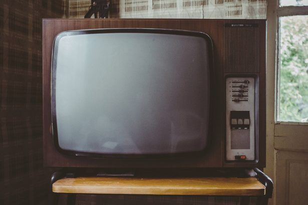 Televisor