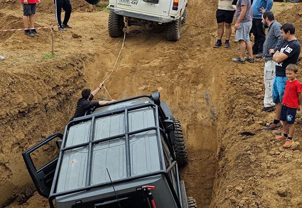 Trial 4x4
