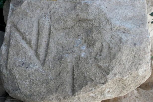 Bloc amb inscripció